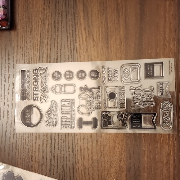 Stamps - Picture 8 of 10